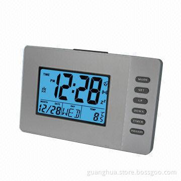 Clock with alarm, snooze, timer and temperature display function